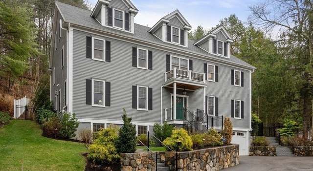 Photo of 72 Great Plain Ave, Wellesley, MA 02482