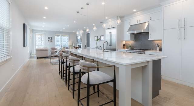 Photo of 409 E 7th St #1, Boston, MA 02127