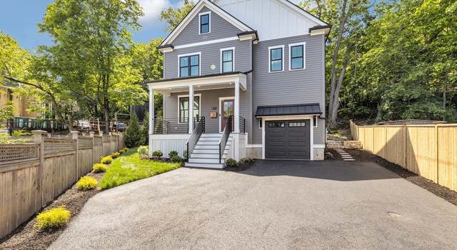 Photo of 659 South St, Boston, MA 02131