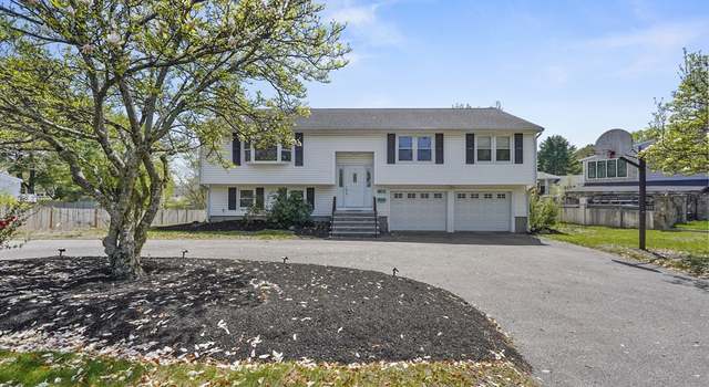 Photo of 182 Needham St, Dedham, MA 02026
