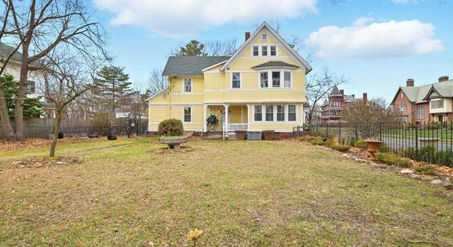 Photo of 346 Maple St, Springfield, MA 01105