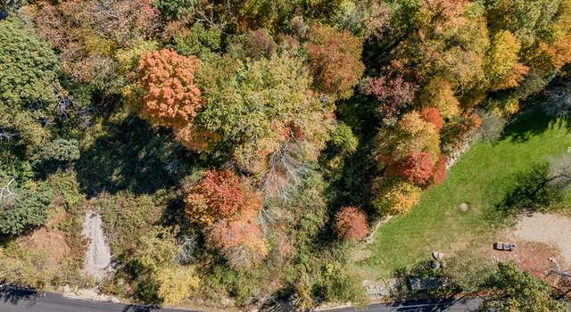Photo of 664 North Rd, Hardwick, MA 01031