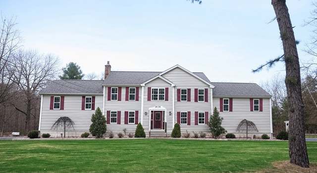 Photo of 118 Kempton Rd, Millville, MA 01529