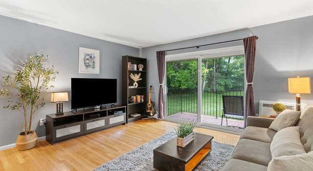 Photo of 9 Longwood Dr #11, Andover, MA 01810