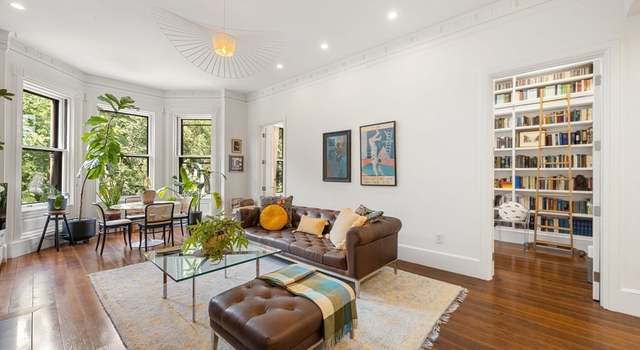 Photo of 226 Commonwealth Ave #2, Boston, MA 02116