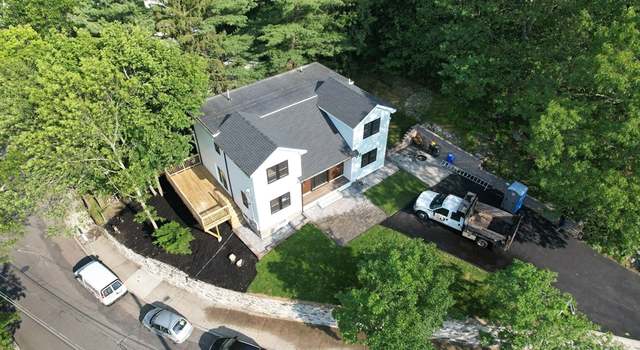Photo of 96 Dutton St, Malden, MA 02148