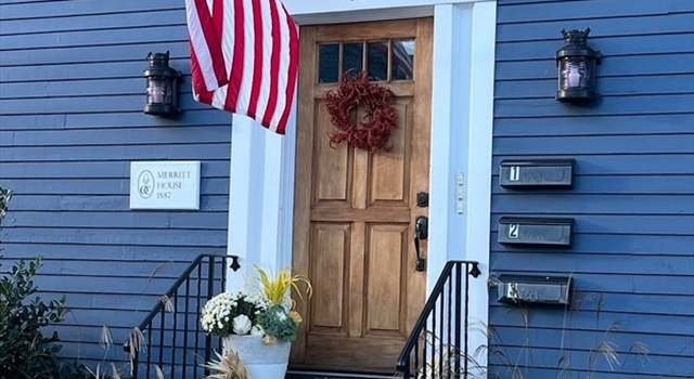 Photo of 35 Elm St #2, Newport, RI 02840