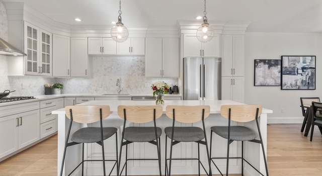 Photo of 24 Granville Ln #24, Amesbury, MA 01913
