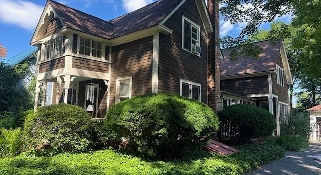 Photo of 20 Kingsley Ave, Williamsburg, MA 01039