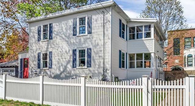 Photo of 284 Ash St, Waltham, MA 02453