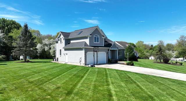 Photo of 81 Base Ldg, Swansea, MA 02777
