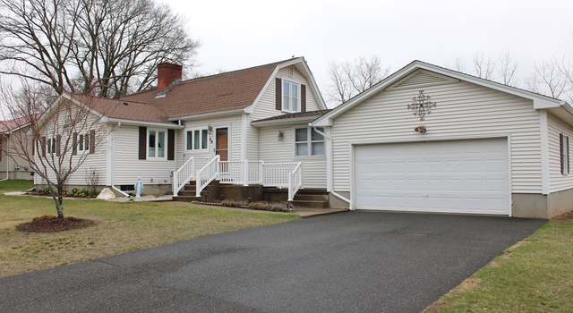 Photo of 25 Lafond Dr, Chicopee, MA 01020