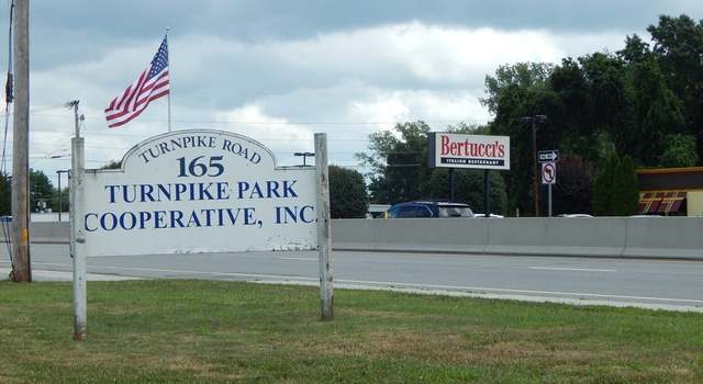 Photo of 165 Turnpike Rd #37, Westborough, MA 01581