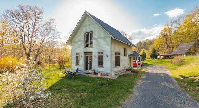 Photo of 6 Dunnell Dr, Colrain, MA 01340