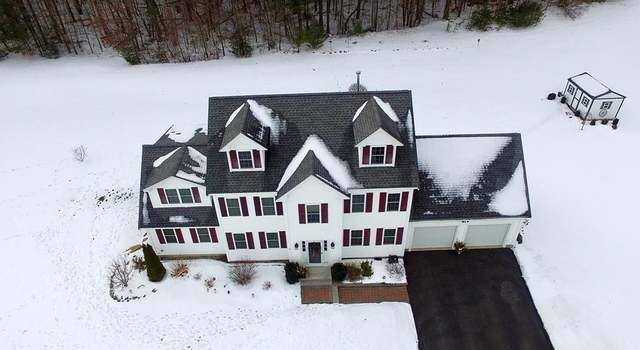 Photo of 3 Harbor Trace Rd, Townsend, MA 01469