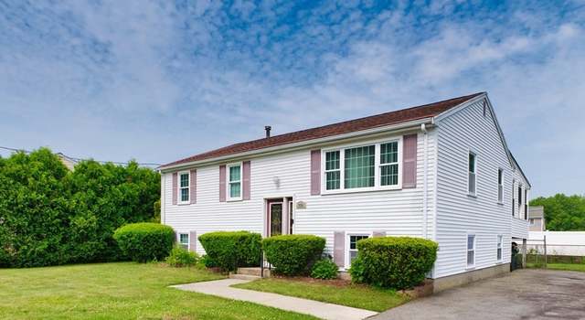 Photo of 928 Elsbree St, Fall River, MA 02720