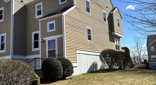 Photo of 2 Camelot Dr #2, Worcester, MA 01602