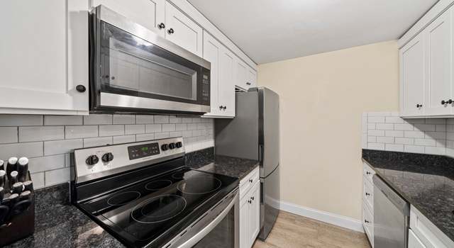 Photo of 179 Presidents Ln Unit 1N, Quincy, MA 02169