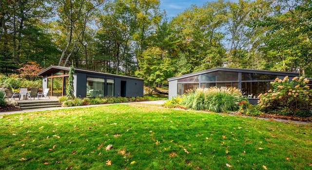 Photo of 18 Moccasin Hl, Lincoln, MA 01773