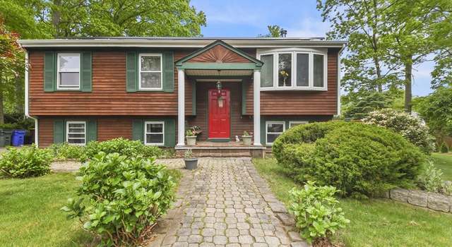 Photo of 288 Norman St, Fall River, MA 02721