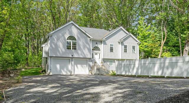 Photo of 136 Ararat St, Worcester, MA 01606