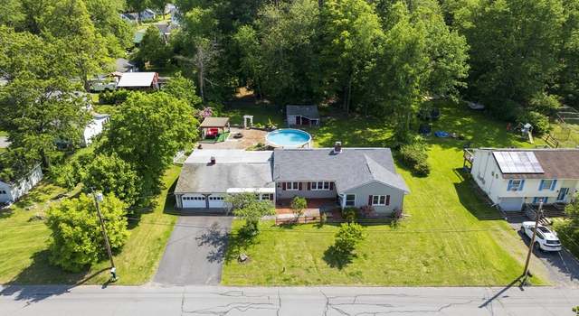 Photo of 142 Oakland St, Greenfield, MA 01301