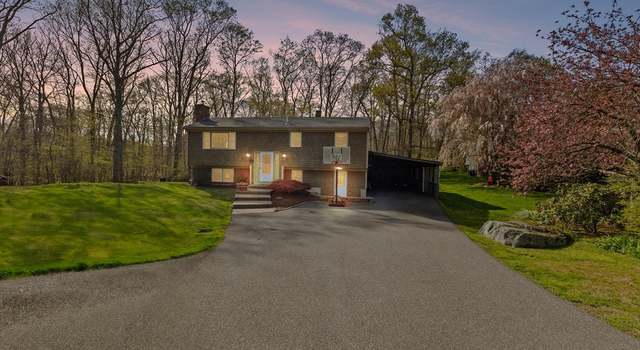 Photo of 710 Sharps Lot Rd, Swansea, MA 02777