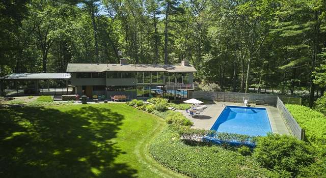 Photo of 183 Indian Hl, Carlisle, MA 01741