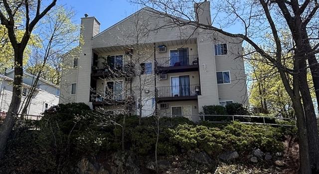 Photo of 210 Smith St #9, Lowell, MA 01851