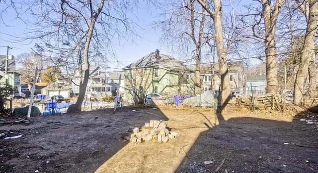 Photo of 93 Bristol St, Springfield, MA 01109