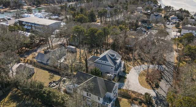Photo of 21 Bayview Rd, Mashpee, MA 02649