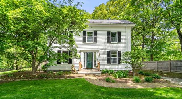 Photo of 32 School St, Belmont, MA 02478