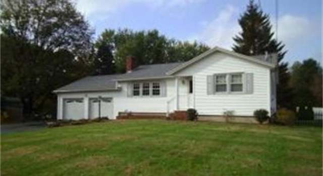Photo of 7 Douglas Dr, Salem, NH 03079