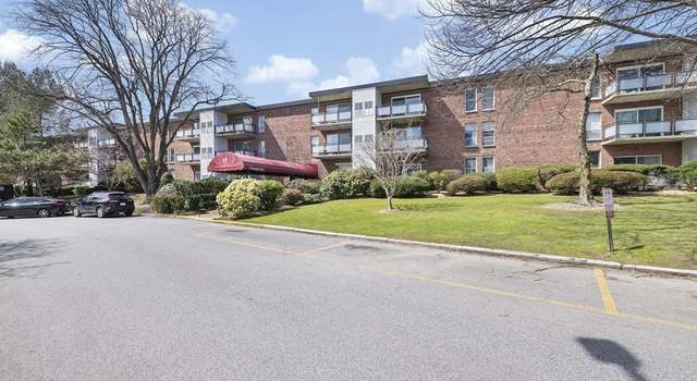Photo of 57 Broadlawn Park #11, Boston, MA 02467