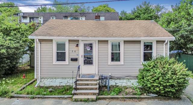 Property at 20 Darling Ct, Rockland, MA 02370, 2 beds, 1 bath