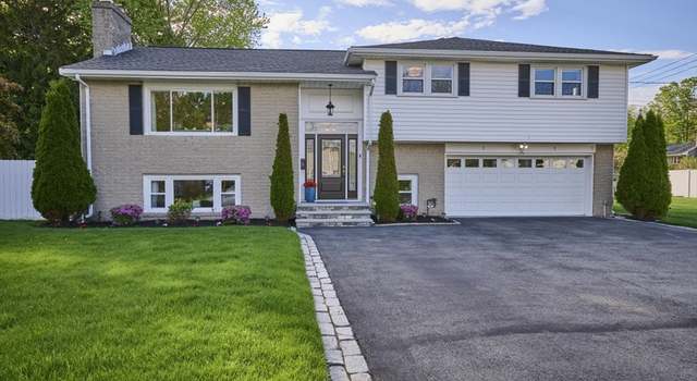 Photo of 5 Rando Ln, Waltham, MA 02451