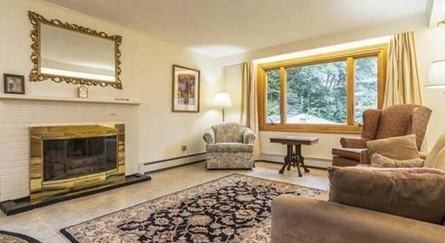Photo of 8 Simpson Rd, Wayland, MA 01778