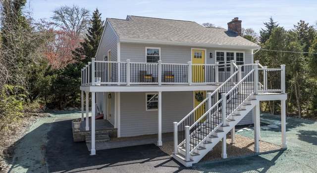 Photo of 46 Stoneledge Rd, Dartmouth, MA 02748