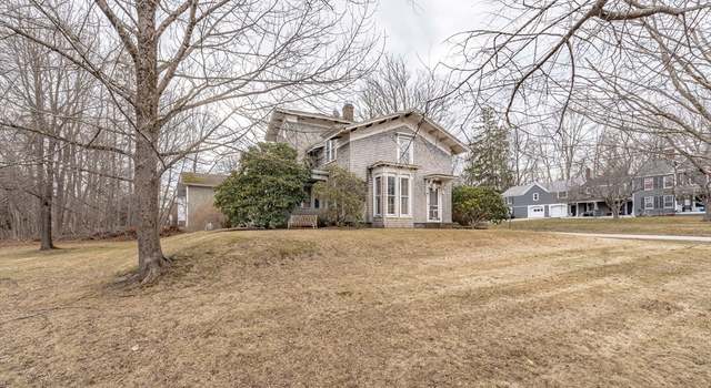 Photo of 75 Union St, Barre, MA 01005