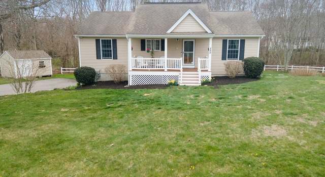 Photo of 284 Hortonville Rd, Swansea, MA 02777