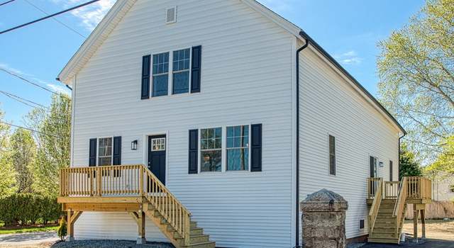 Photo of 566 Freelove St, Fall River, MA 02720