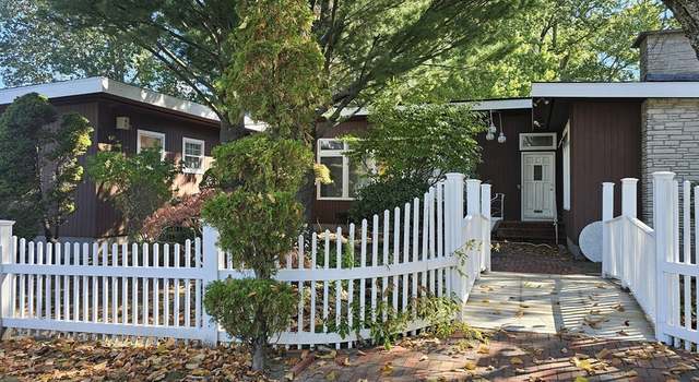 Photo of 603 Ray St, Fall River, MA 02720