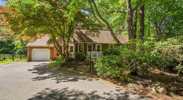 Photo of 85 Howe St, Ashland, MA 01721