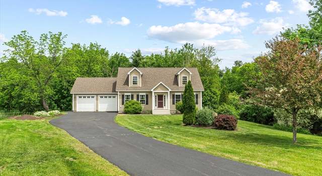 Photo of 43 Julian Dr, Leominster, MA 01453