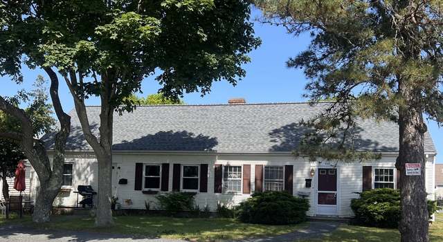 Photo of 406 Bearses Way, Barnstable, MA 02601