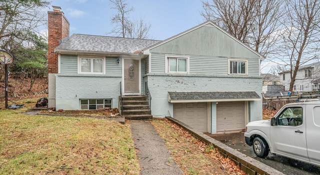 Photo of 15 Glenwood Ave, Woburn, MA 01801