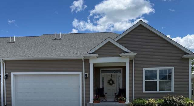 Photo of 186 Stone Hill Dr #186, Northbridge, MA 01588
