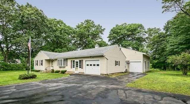 Photo of 273 Lions Mouth Rd, Amesbury, MA 01913