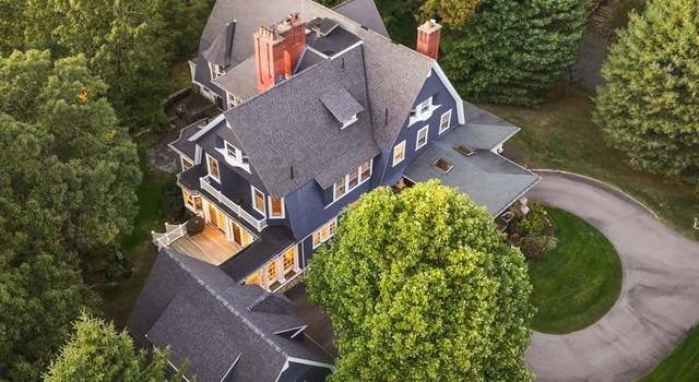 Photo of 51 Abbott Rd, Wellesley, MA 02481
