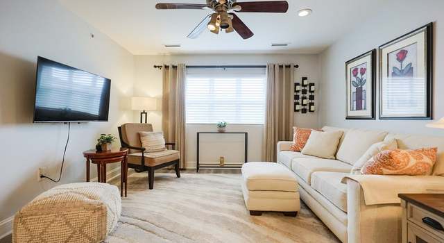 Photo of 211 Central St Unit A305, Norwood, MA 02062